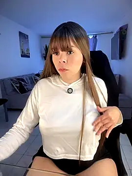 Snapshot of carolina16love chatting on 10/11/25, 09:57 carolina16love online show from 10/11/25, 09:57