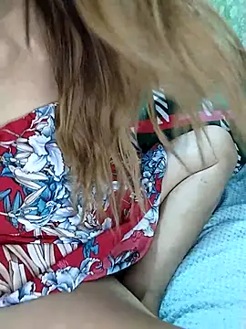 Snapshot of HotsexyNaughtysweetbaby chatting on 03/19/25, 07:07 HotsexyNaughtysweetbaby online show from 03/19/25, 07:07