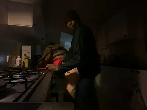 CuzzyB69 online show from 01/11/25, 10:51