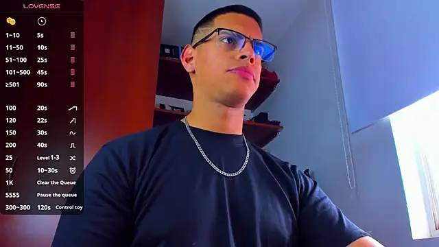 Snapshot of _John_Boy_ chatting on 10/06/25, 08:06 John Boy online show from 10/06/25, 08:06