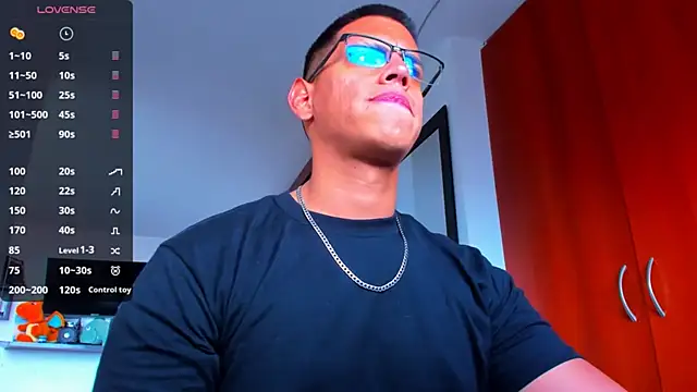 Snapshot of _John_Boy_ chatting on 10/12/25, 07:13 John Boy online show from 10/12/25, 07:13