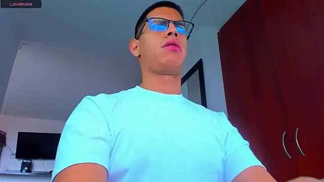 Snapshot of _John_Boy_ chatting on 11/06/25, 07:04 John Boy online show from 11/06/25, 07:04