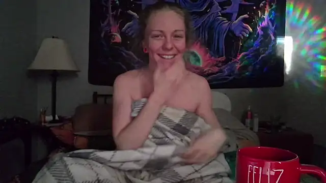 Snapshot of coryandthepeach chatting on 03/07/25, 02:56 coryandthepeach online show from 03/07/25, 02:56