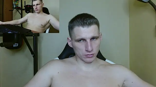 Snapshot of PoliglotJoe chatting on 12/17/24, 04:21 PoliglotJoe online show from 12/17/24, 04:21