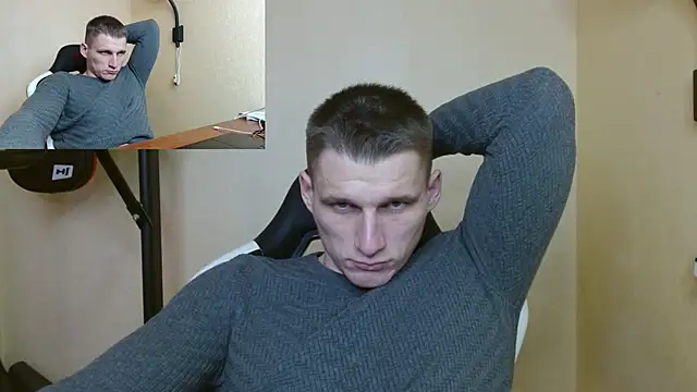 Snapshot of PoliglotJoe chatting on 01/09/25, 11:25 PoliglotJoe online show from 01/09/25, 11:25