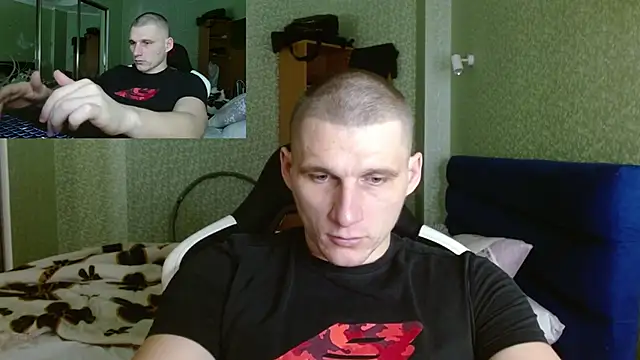 Snapshot of PoliglotJoe chatting on 01/26/25, 12:43 PoliglotJoe online show from 01/26/25, 12:43