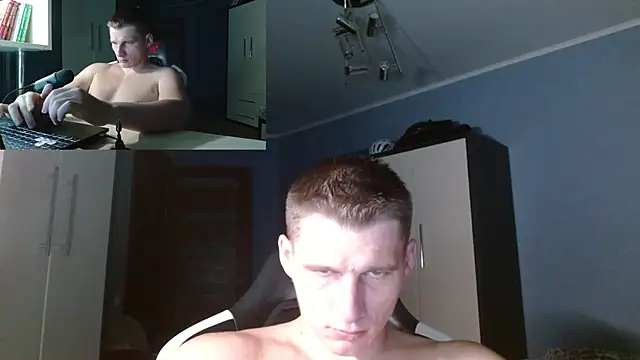 Snapshot of PoliglotJoe chatting on 09/19/25, 09:48 PoliglotJoe online show from 09/19/25, 09:48