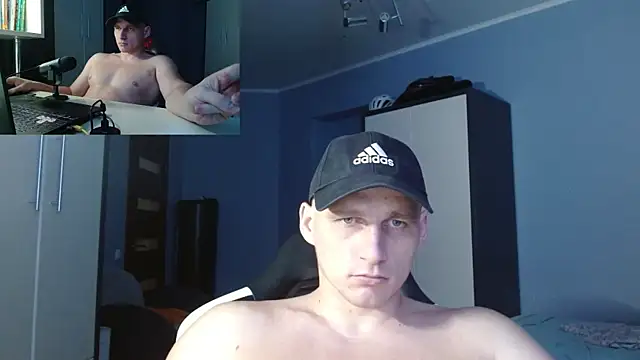Snapshot of PoliglotJoe chatting on 09/25/25, 11:58 PoliglotJoe online show from 09/25/25, 11:58
