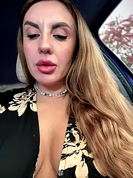 Kalli Fornia online show from 10/16/25, 08:26