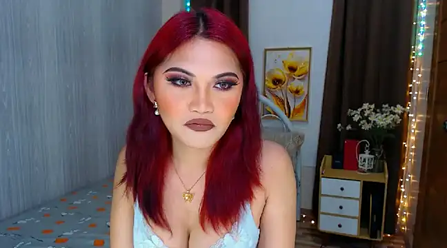 Snapshot of xXCathyJennerXx chatting on 12/05/24, 08:55 xXCathyJennerXx online show from 12/05/24, 08:55