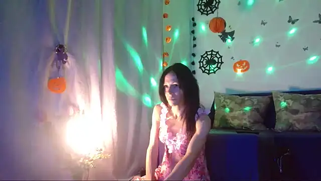 ElysaSun online show from 10/30/25, 06:19