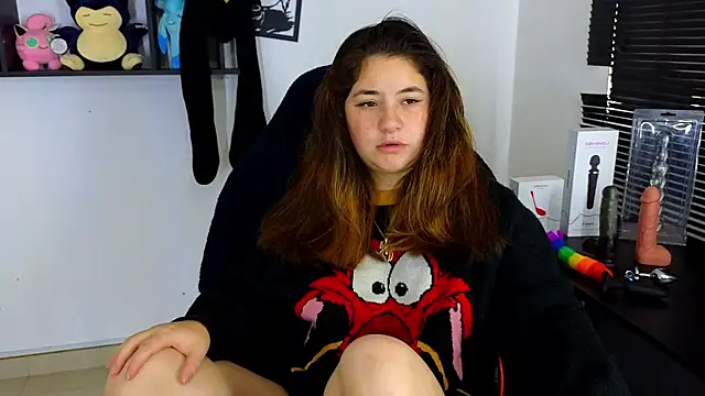 Snapshot of ann_bronw chatting on 03/04/25, 02:21 ann bronw online show from 03/04/25, 02:21