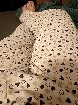 Snapshot of elisamoielisa chatting on 11/16/25, 08:03 elisamoielisa online show from 11/16/25, 08:03