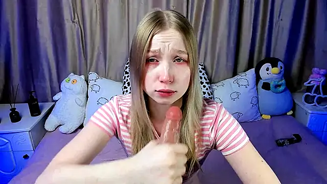 LilyStarlight online show from 01/04/25, 04:12