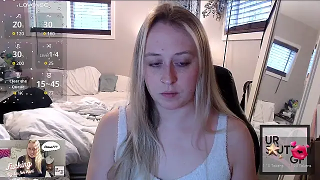 ursluttygf online show from 12/17/24, 03:17
