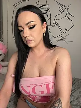 na dolli online show from 02/04/25, 05:12