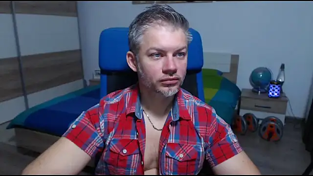 RobbyShawz online show from 10/08/25, 06:22