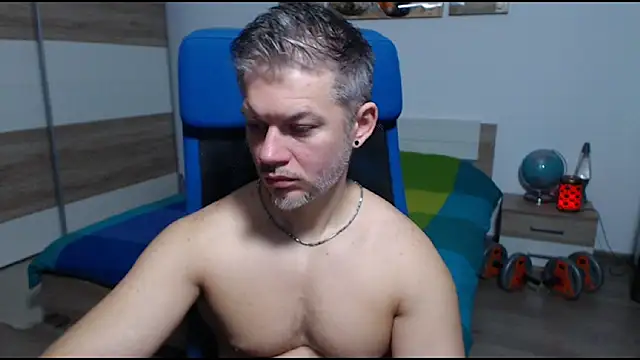 RobbyShawz online show from 10/15/25, 04:12