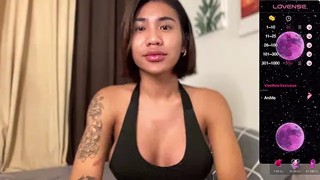 Snapshot of Alaia_Pope chatting on 01/05/25, 11:33 Alaia Pope online show from 01/05/25, 11:33