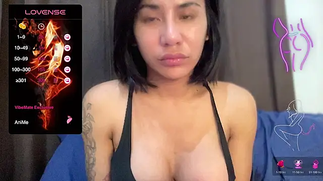 Snapshot of Alaia_Pope chatting on 10/20/25, 02:45 Alaia Pope online show from 10/20/25, 02:45