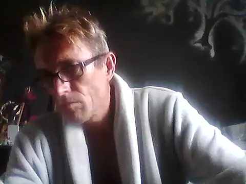 xykenrahxh online show from 01/21/25, 09:24