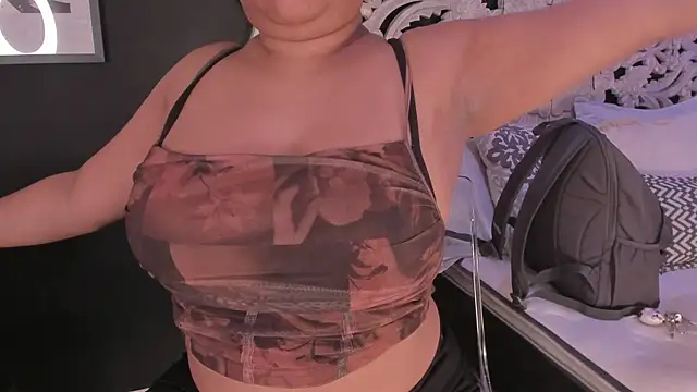 pamela doll3 online show from 11/11/25, 04:12