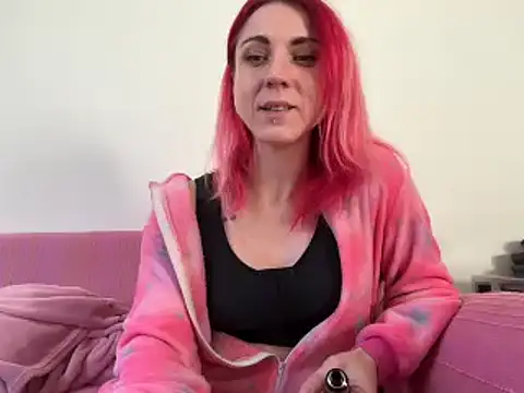 Snapshot of Nikky_Divine chatting on 12/30/24, 02:30 Nikky Divine online show from 12/30/24, 02:30