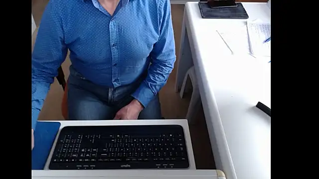 dutchpornking online show from 11/03/25, 09:54