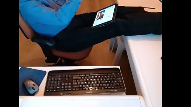 dutchpornking online show from 11/10/25, 07:46