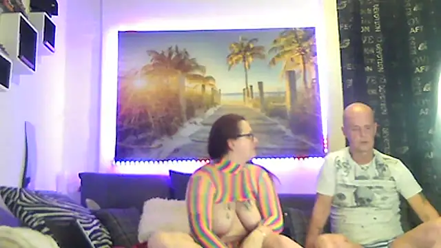 Snapshot of SexyJoy1991 chatting on 11/16/25, 08:03 SexyJoy1991 online show from 11/16/25, 08:03