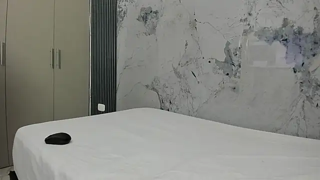 allyson cute1 online show from 11/16/25, 12:33