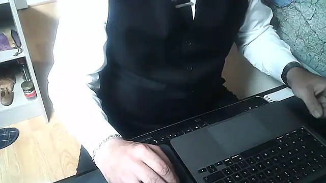 DUDURAxh online show from 10/29/25, 11:01