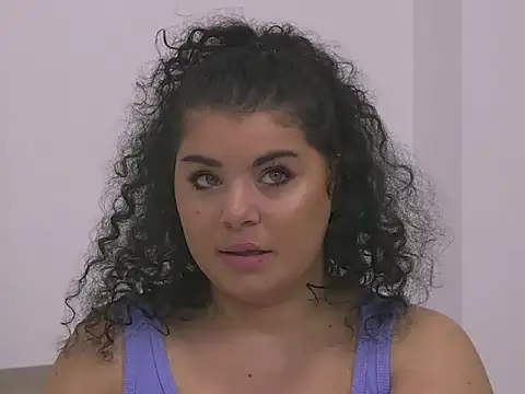 Snapshot of BustyMadison chatting on 10/16/25, 06:25 BustyMadison online show from 10/16/25, 06:25