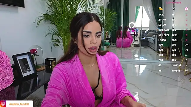 Arabian beauty online show from 10/10/25, 09:19