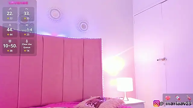 sofia castrillon online show from 12/18/24, 04:09