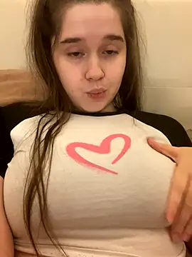 HornyGirlH online show from 10/23/25, 01:05