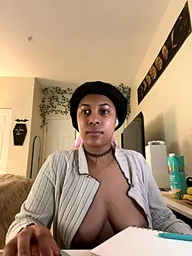 Snapshot of goddessxdreaxo chatting on 09/10/25, 09:53 goddessxdreaxo online show from 09/10/25, 09:53