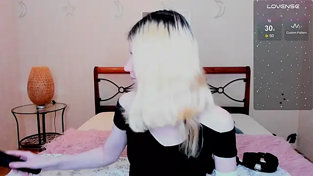 fleximona online show from 10/12/25, 03:22