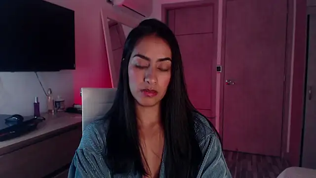 Brown skin11 online show from 10/17/25, 10:23