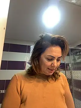 Emma roqueen online show from 11/22/25, 09:25