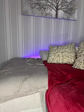 KikiVega online show from 12/15/24, 02:59