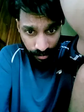 Snapshot of FearingForm chatting on 10/22/25, 01:28 FearingForm online show from 10/22/25, 01:28