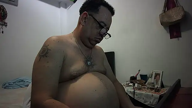 djtomxxx2777 online show from 10/11/25, 01:27