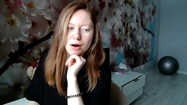 ConnieDaw online show from 01/19/25, 09:33