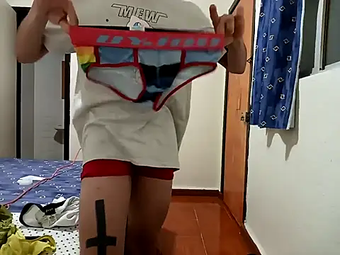 Latinopervs online show from 02/18/25, 07:10