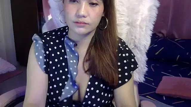 Snapshot of yourbabe_Brielle chatting on 12/10/24, 04:49 yourbabe Brielle online show from 12/10/24, 04:49