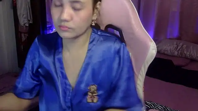 Snapshot of yourbabe_Brielle chatting on 02/01/25, 03:50 yourbabe Brielle online show from 02/01/25, 03:50