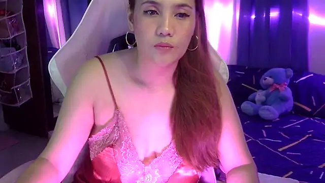 Snapshot of yourbabe_Brielle chatting on 10/16/25, 04:19 yourbabe Brielle online show from 10/16/25, 04:19