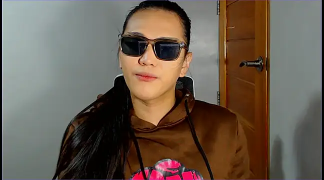 Snapshot of WONDERWOMAN2023 chatting on 02/19/25, 02:55 WONDERWOMAN2023 online show from 02/19/25, 02:55