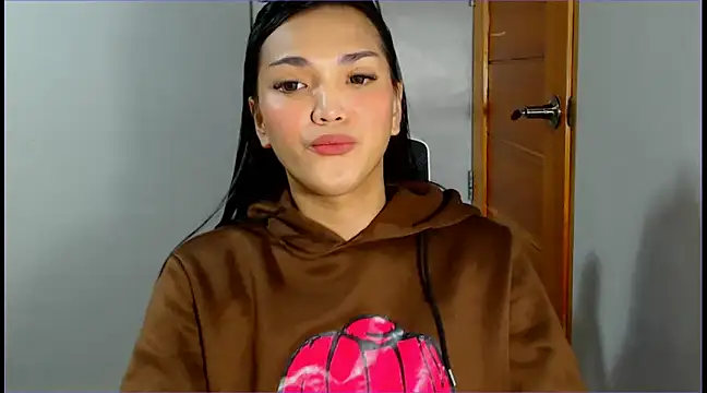 Snapshot of WONDERWOMAN2023 chatting on 03/09/25, 01:04 WONDERWOMAN2023 online show from 03/09/25, 01:04